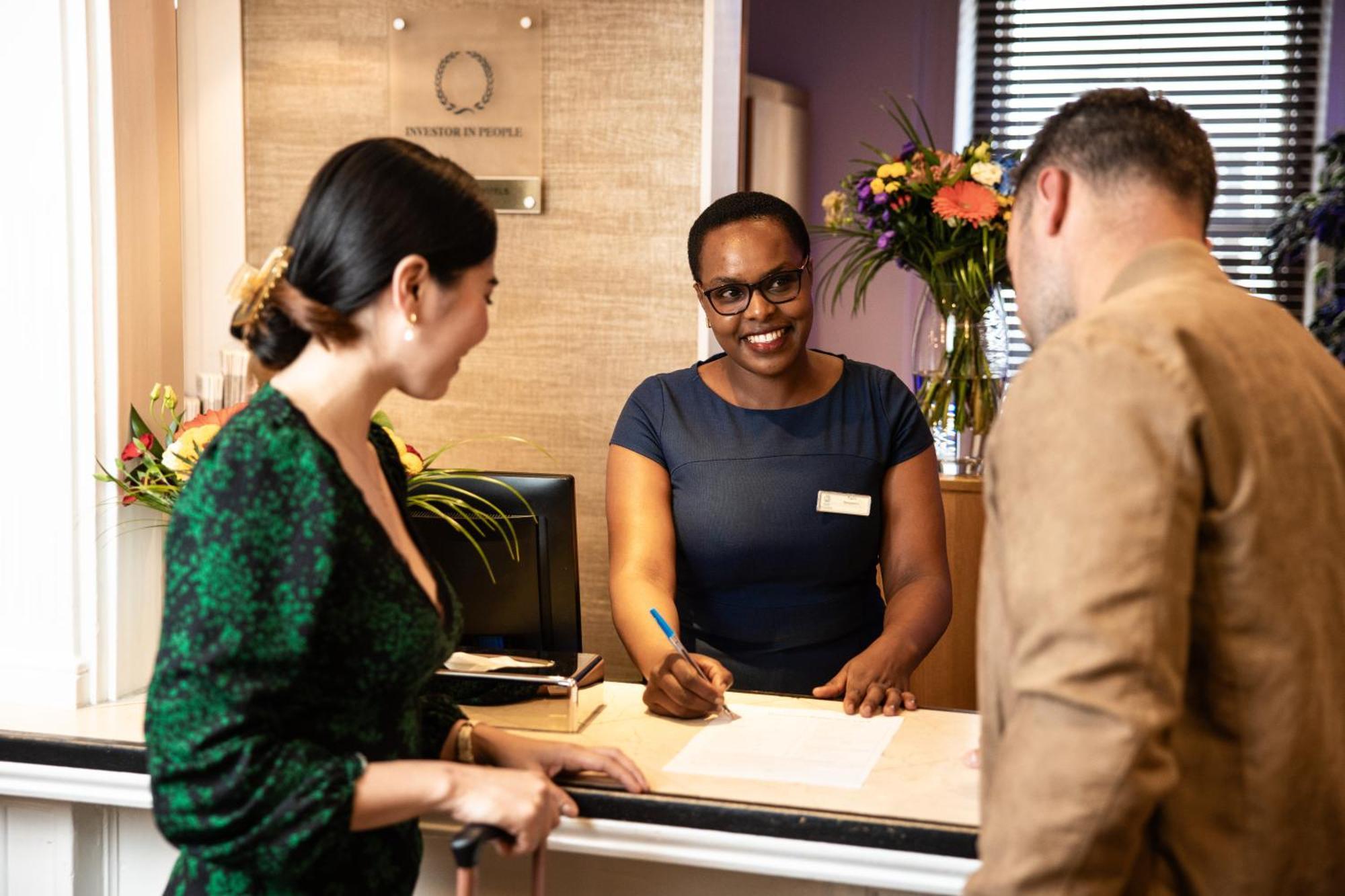 Best Western Royal Hotel Saint Helier Eksteriør billede