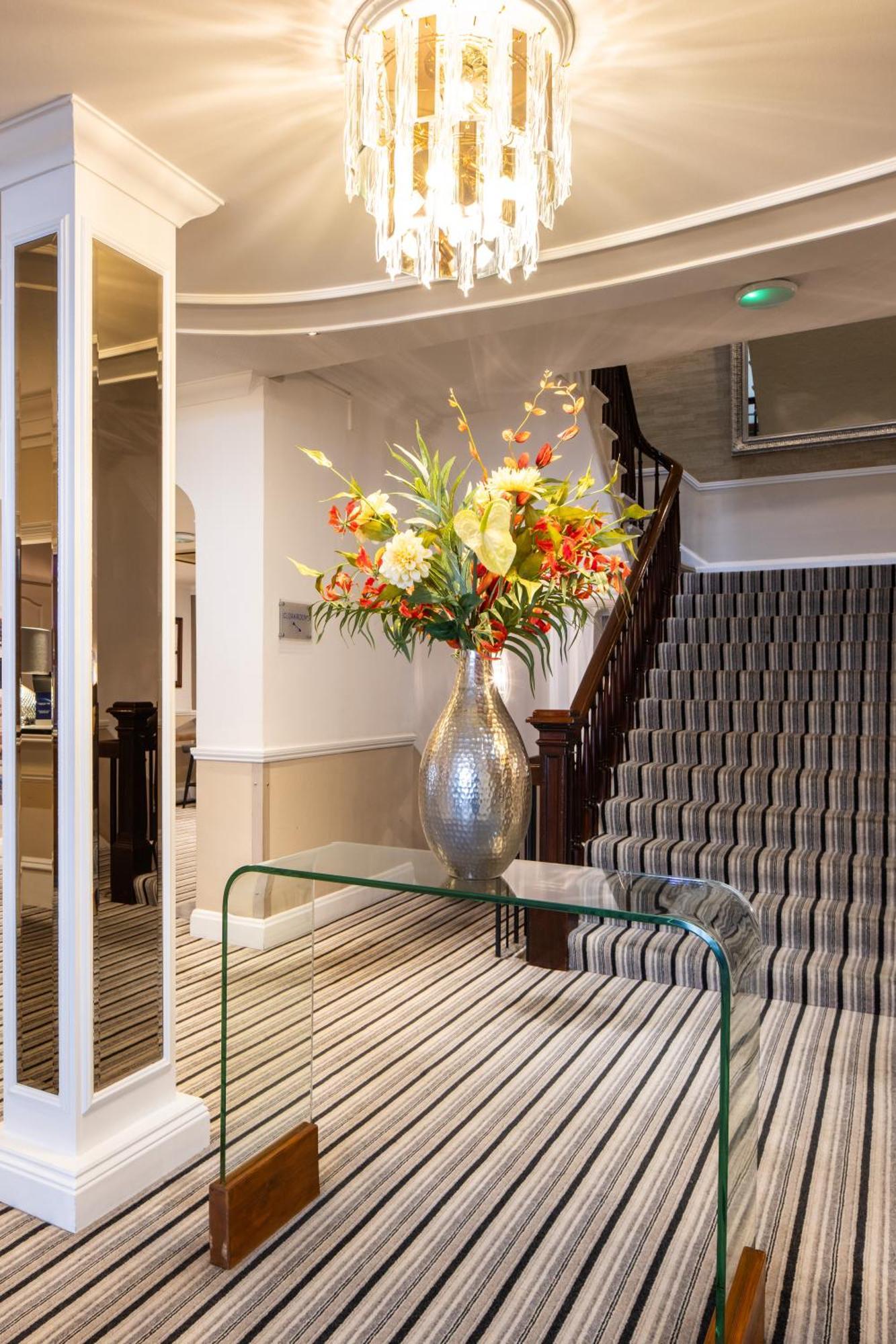 Best Western Royal Hotel Saint Helier Eksteriør billede