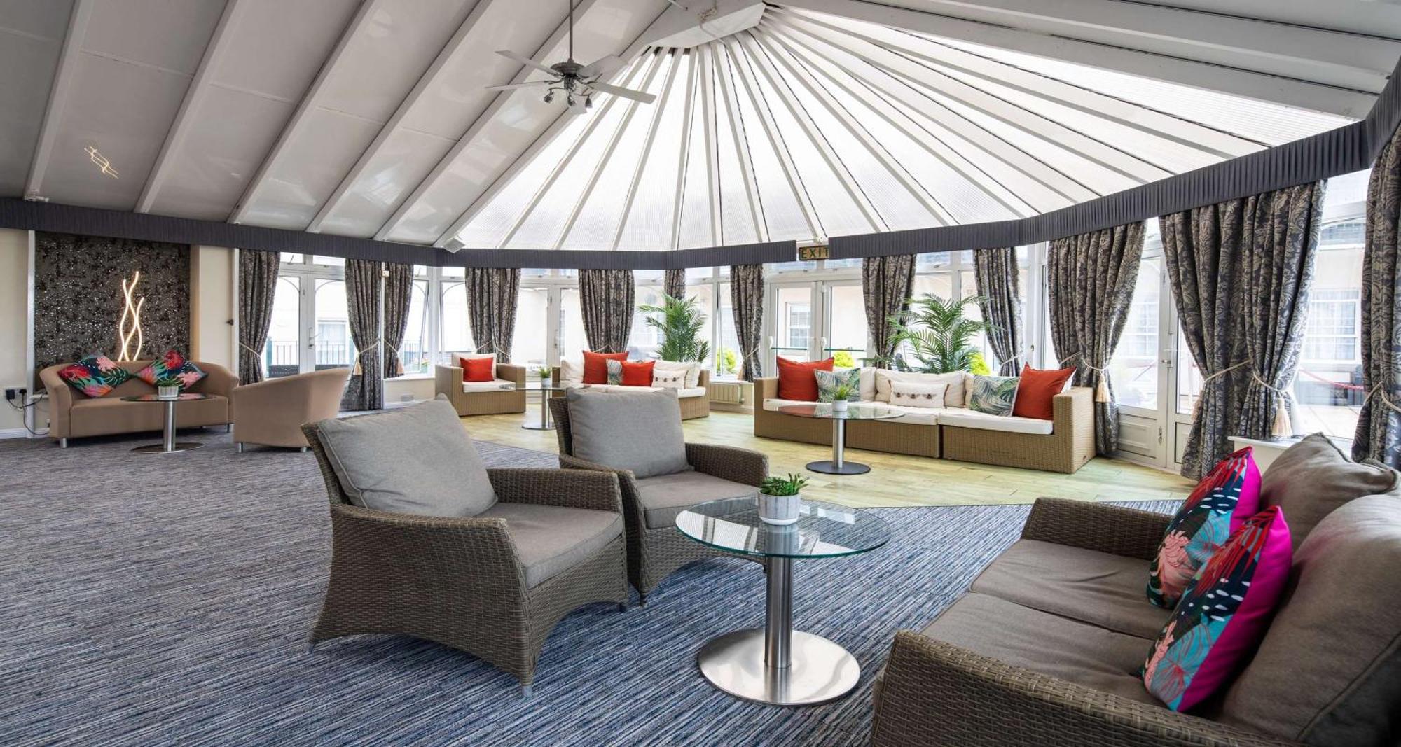 Best Western Royal Hotel Saint Helier Eksteriør billede
